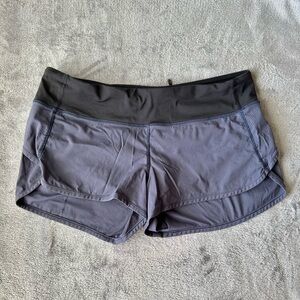 Lululemon blue and black speed up shorts 2.5 inch inseam size 8
